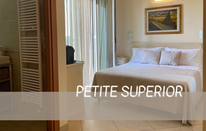 Superior Petit
